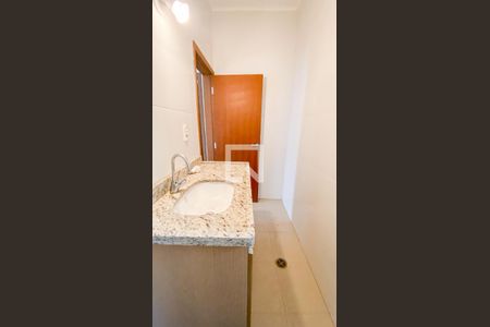 Casa à venda com 400m², 3 quartos e 3 vagas Casa à venda com 400m², 3 quartos e 3 vagasBanheiro da Suíte 1