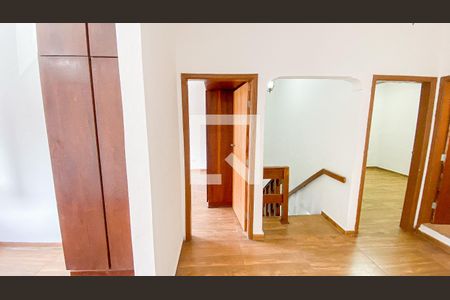 Casa à venda com 400m², 3 quartos e 3 vagas Casa à venda com 400m², 3 quartos e 3 vagasSuíte 1