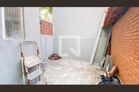 Casa à venda com 400m², 3 quartos e 3 vagas Casa à venda com 400m², 3 quartos e 3 vagasQuintal