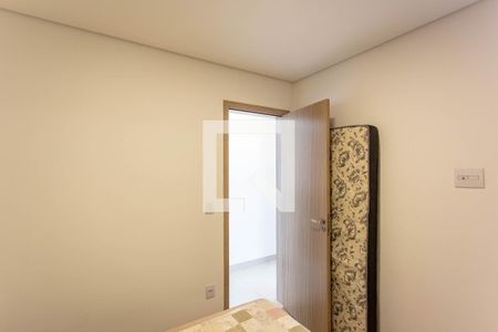 Quarto 1 de apartamento para alugar com 3 quartos, 84m² em Itapoã, Belo Horizonte