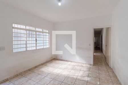 Sala de casa à venda com 6 quartos, 241m² em Vila Osasco, Osasco