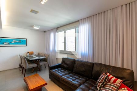 Apartamento à venda com 100m², 3 quartos e 2 vagasSala