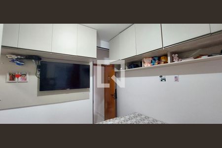 Quarto 1 suíte de apartamento para alugar com 2 quartos, 52m² em Jardim Utinga, Santo André
