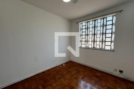 Quarto 1 de apartamento para alugar com 3 quartos, 85m² em Vila Kosmos, Rio de Janeiro