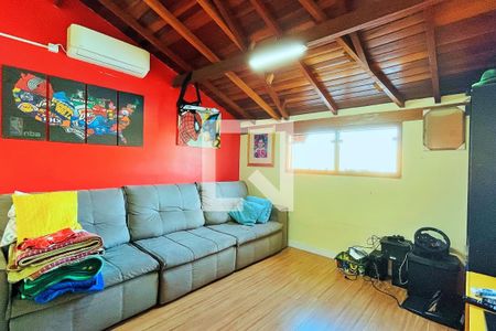 Casa à venda com 150m², 5 quartos e 4 vagas Casa à venda com 150m², 5 quartos e 4 vagasSuíte 4