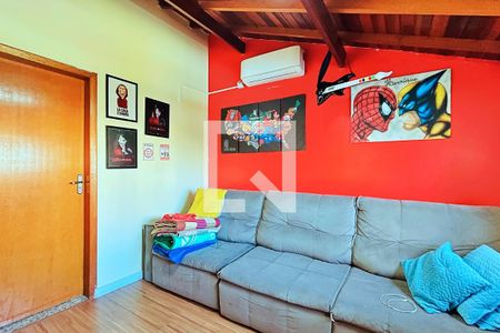 Casa à venda com 150m², 5 quartos e 4 vagas Casa à venda com 150m², 5 quartos e 4 vagasSuíte 4