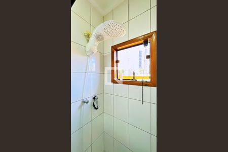 Casa à venda com 150m², 5 quartos e 4 vagas Casa à venda com 150m², 5 quartos e 4 vagasBanheiro da Suíte 2