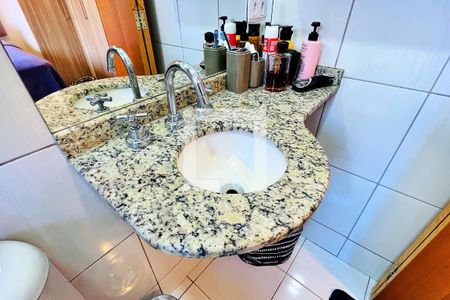 Casa à venda com 150m², 5 quartos e 4 vagas Casa à venda com 150m², 5 quartos e 4 vagasBanheiro da Suíte 1