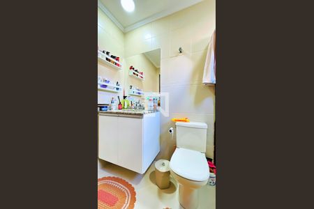 Casa à venda com 150m², 5 quartos e 4 vagas Casa à venda com 150m², 5 quartos e 4 vagasBanheiro da Suíte 3