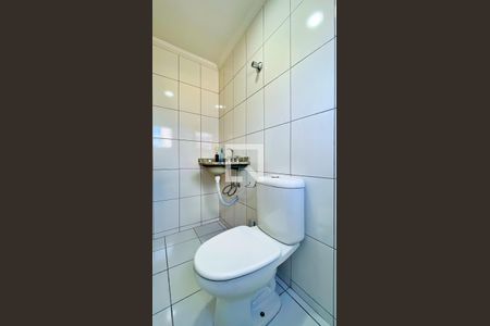 Casa à venda com 150m², 5 quartos e 4 vagas Casa à venda com 150m², 5 quartos e 4 vagasBanheiro da Suíte 4