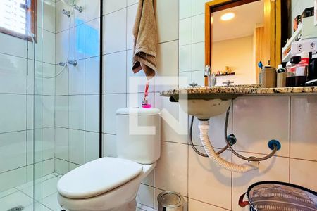 Casa à venda com 150m², 5 quartos e 4 vagas Casa à venda com 150m², 5 quartos e 4 vagasBanheiro da Suíte 1