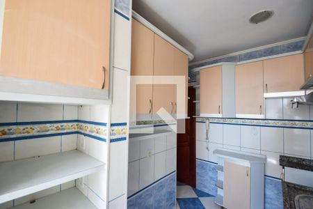 Apartamento à venda com 61m², 2 quartos e 2 vagas Apartamento à venda com 61m², 2 quartos e 2 vagasCozinha - Armários