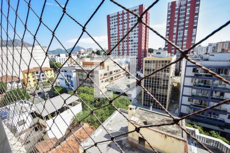 Apartamento à venda com 61m², 2 quartos e 2 vagas Apartamento à venda com 61m², 2 quartos e 2 vagasVista do Quarto 2 (Suíte)