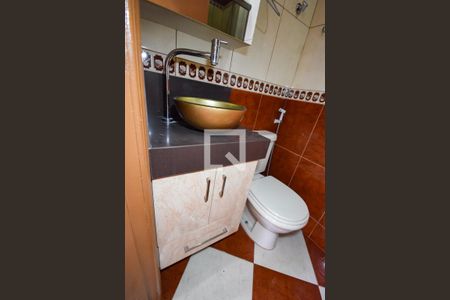 Apartamento à venda com 61m², 2 quartos e 2 vagas Apartamento à venda com 61m², 2 quartos e 2 vagasBanheiro Social