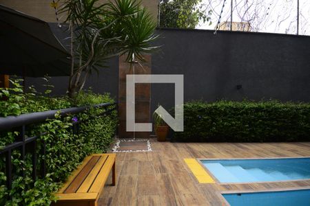 Piscina de kitnet/studio à venda com 1 quarto, 28m² em Sé, São Paulo