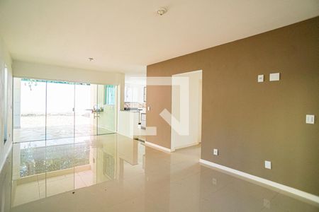 Casa de condomínio para alugar com 135m², 3 quartos e 1 vagaSala