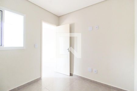 Quarto 1 de apartamento para alugar com 2 quartos, 40m² em Cidade Líder, São Paulo