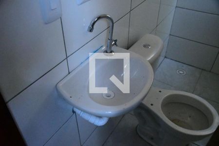 Banheiro da Suíte de casa de condomínio para alugar com 2 quartos, 83m² em Bairro do Maranhao, Cotia