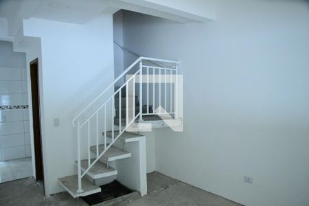 Sala de casa de condomínio para alugar com 2 quartos, 83m² em Bairro do Maranhao, Cotia