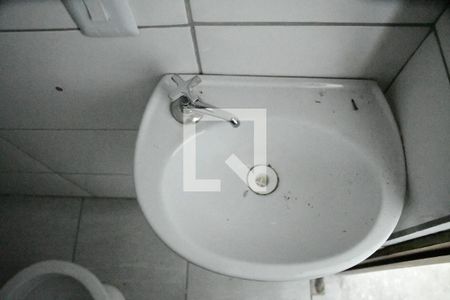 Lavabo de casa de condomínio para alugar com 2 quartos, 100m² em Bairro do Maranhao, Cotia