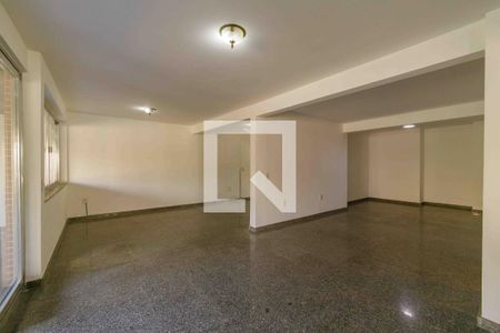 Sala de casa de condomínio para alugar com 3 quartos, 200m² em Barra da Tijuca, Rio de Janeiro