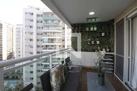 Varanda da Sala de apartamento à venda com 4 quartos, 110m² em Jacarepaguá, Rio de Janeiro