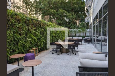 Apartamento à venda com 1 quarto, 30m² em Santo Amaro, São Paulo