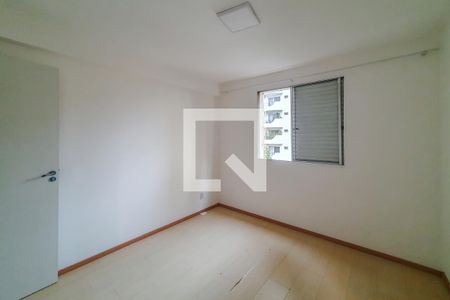 quarto 1 de apartamento para alugar com 2 quartos, 75m² em Vila Firmiano Pinto, São Paulo