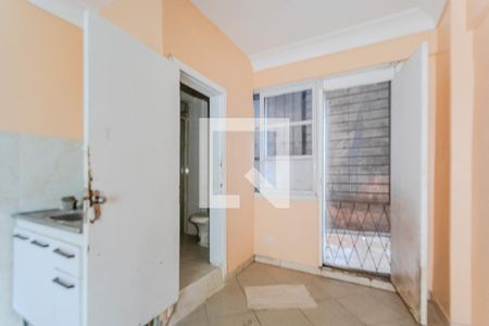 Sala/Quarto/Cozinha de kitnet/studio à venda com 1 quarto, 18m² em Centro Histórico, Porto Alegre