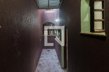 Casa para alugar com 551m², 15 quartos e 4 vagas Casa para alugar com 551m², 15 quartos e 4 vagasEntrada