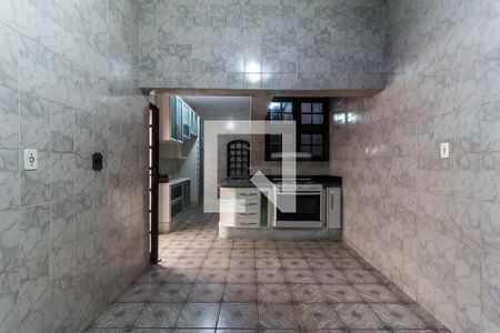 Casa para alugar com 551m², 15 quartos e 4 vagas Casa para alugar com 551m², 15 quartos e 4 vagasCopa
