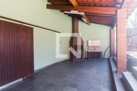 Casa para alugar com 551m², 15 quartos e 4 vagas Casa para alugar com 551m², 15 quartos e 4 vagasChurrasqueira/Garagem