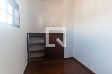 Casa para alugar com 551m², 15 quartos e 4 vagas Casa para alugar com 551m², 15 quartos e 4 vagasQuarto 11