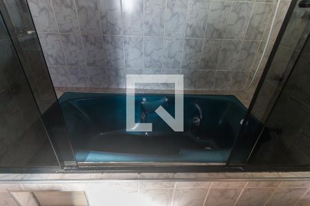 Casa para alugar com 551m², 15 quartos e 4 vagas Casa para alugar com 551m², 15 quartos e 4 vagasBanheiro da Suíte 3