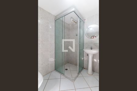 Casa para alugar com 551m², 15 quartos e 4 vagas Casa para alugar com 551m², 15 quartos e 4 vagasBanheiro