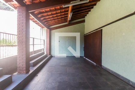 Casa para alugar com 551m², 15 quartos e 4 vagas Casa para alugar com 551m², 15 quartos e 4 vagasChurrasqueira/Garagem