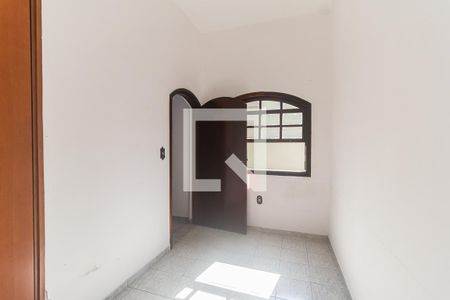 Casa para alugar com 551m², 15 quartos e 4 vagas Casa para alugar com 551m², 15 quartos e 4 vagasQuarto 14 - Suíte 4