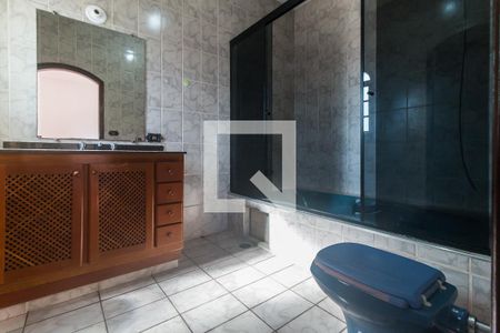 Casa para alugar com 551m², 15 quartos e 4 vagas Casa para alugar com 551m², 15 quartos e 4 vagasBanheiro da Suíte 3