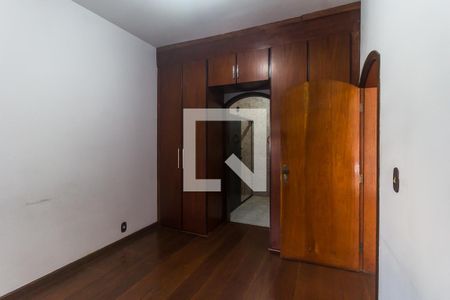 Casa para alugar com 551m², 15 quartos e 4 vagas Casa para alugar com 551m², 15 quartos e 4 vagasQuarto 7 - Suíte 2
