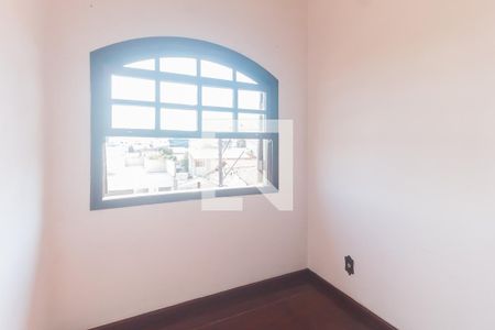 Casa para alugar com 551m², 15 quartos e 4 vagas Casa para alugar com 551m², 15 quartos e 4 vagasQuarto 9