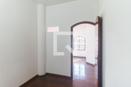 Casa para alugar com 551m², 15 quartos e 4 vagas Casa para alugar com 551m², 15 quartos e 4 vagasQuarto 3
