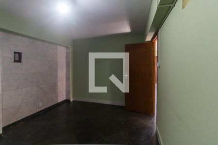 Casa para alugar com 551m², 15 quartos e 4 vagas Casa para alugar com 551m², 15 quartos e 4 vagasQuarto 13