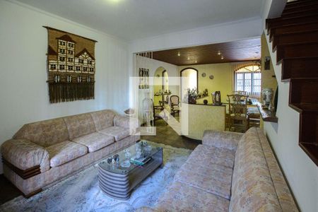 Sala de estar de casa à venda com 3 quartos, 400m² em Vila Anglo Brasileira, São Paulo
