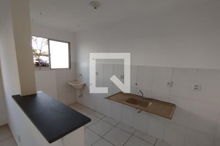 Apartamento para alugar com 50m², 2 quartos e 1 vaga Apartamento para alugar com 50m², 2 quartos e 1 vagaCozinha - Lavanderia