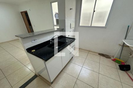 Apartamento para alugar com 50m², 2 quartos e 1 vaga Apartamento para alugar com 50m², 2 quartos e 1 vagaCozinha - Lavanderia