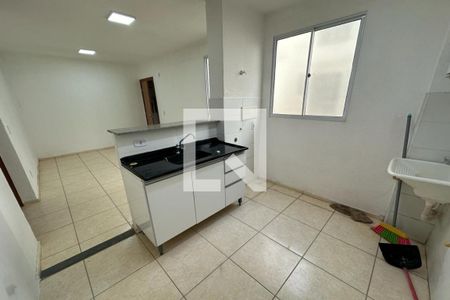 Apartamento para alugar com 50m², 2 quartos e 1 vaga Apartamento para alugar com 50m², 2 quartos e 1 vagaCozinha - Lavanderia