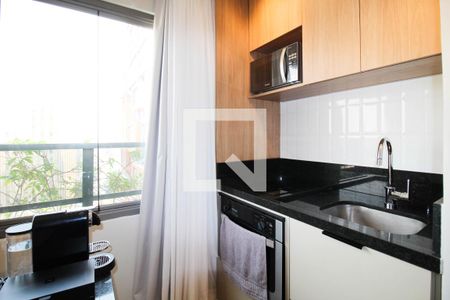 Cozinha de kitnet/studio para alugar com 1 quarto, 29m² em Itaim Bibi, São Paulo