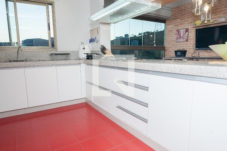 Apartamento à venda com 154m², 3 quartos e 3 vagas Apartamento à venda com 154m², 3 quartos e 3 vagasCozinha