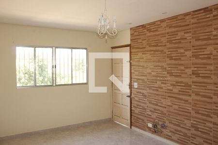 Sala de casa para alugar com 3 quartos, 218m² em Jardim Miranda, Cotia