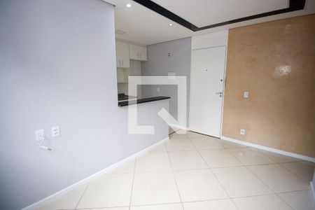 Sala de apartamento para alugar com 2 quartos, 40m² em Vila Pirajussara, São Paulo